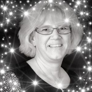 Meet your Posher, Lorrie